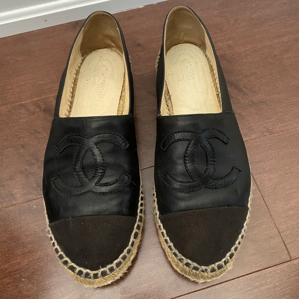 !!SOLD!! Chanel Espadrilles Sz40 Black